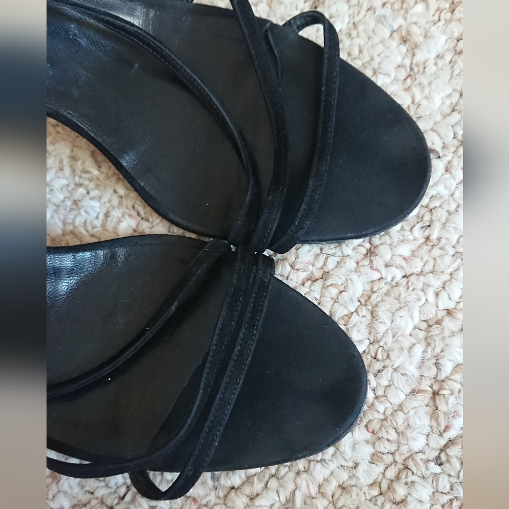 Manolo Blahnik Elegant Black leather Strappy Heels size 38 - Picture 8 of 13